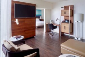 atlmq-suite-0239-hor-clsc